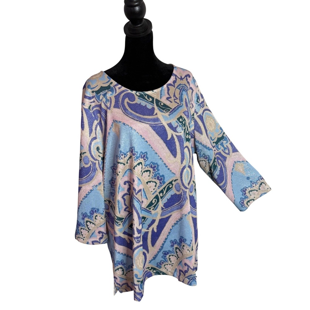Chicos Metallic‎ Shimmer Knit Tunic Top Blue Pink Paisley Size 4 XXL 3/4 Sleeve